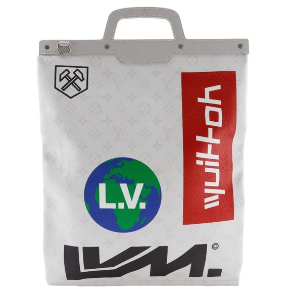 LOUIS VUITTON Other - LOUIS VUITTON Flat vertical tote handbag M44627 x White Monogram canvas 2019 ...